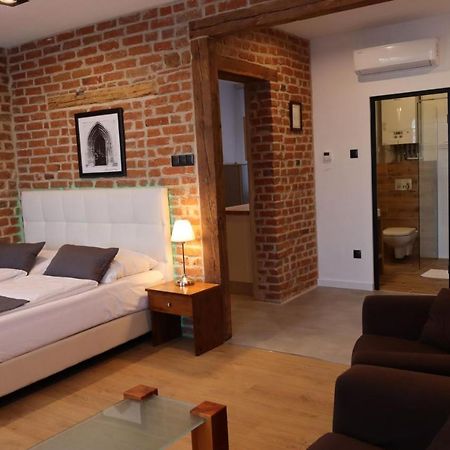 Apartament Przy Rynku Chełmno Extérieur photo